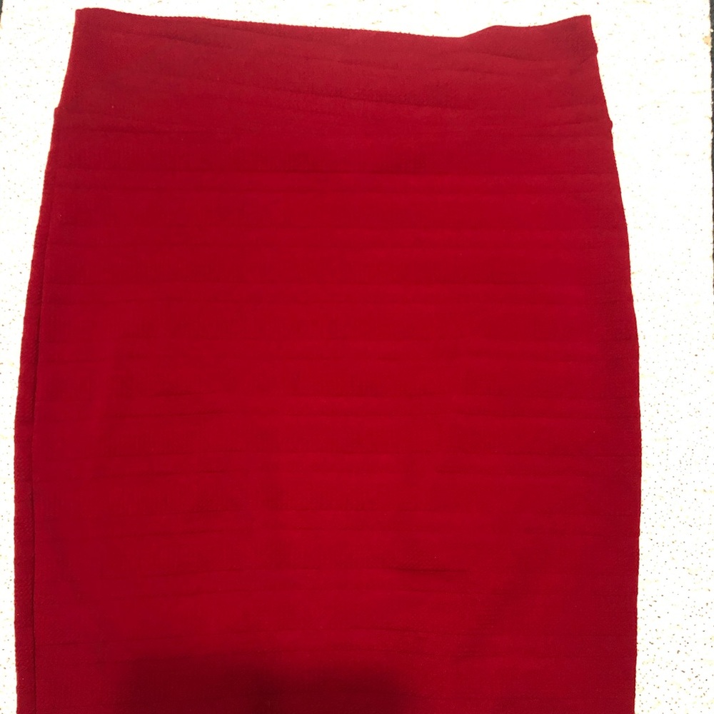 LuLaRoe stretch ruby red pencil skirt